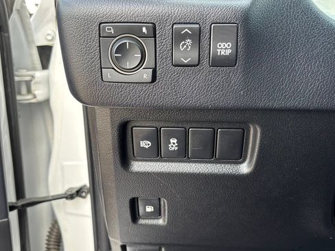 Used 2019 Lexus GX 460 Premium AWD/4WD image 26