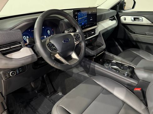 New 2026 Ford Explorer Active AWD/4WD image 19