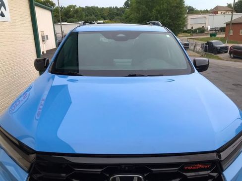 Used 2023 Honda Pilot TrailSport image 9