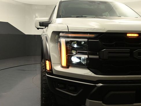 Used 2024 Ford F150 Raptor AWD/4WD image 12