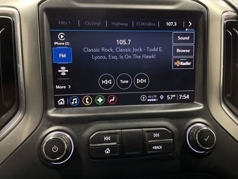 Used 2021 Chevrolet Silverado 1500 LT Trail Boss w/ Convenience Package II image 16