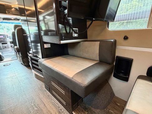 Used 2017 Mercedes-Benz Sprinter 3500 image 72