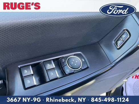 Used 2022 Ford F150 XL w/ Equipment Group 101A High AWD/4WD image 16