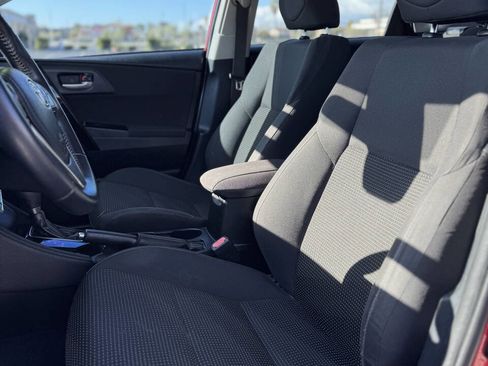 Used 2018 Toyota Corolla iM image 13