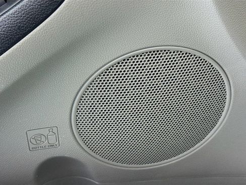 Used 2016 Kia Forte EX image 21