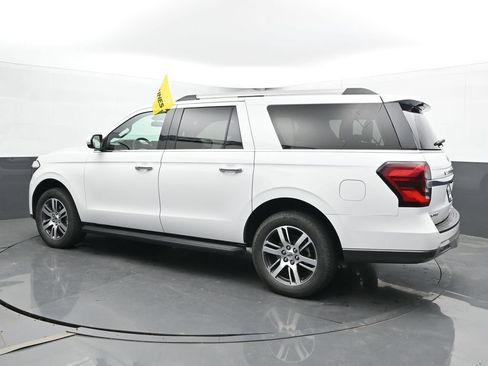 Used 2024 Ford Expedition Max Limited AWD/4WD image 10