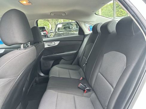 Used 2024 Kia Forte LXS image 27