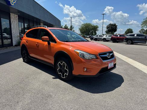 Used 2014 Subaru Crosstrek 2.0i Limited AWD/4WD image 8