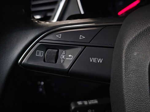 Used 2023 Audi Q5 2.0T Premium w/ Convenience Package image 27