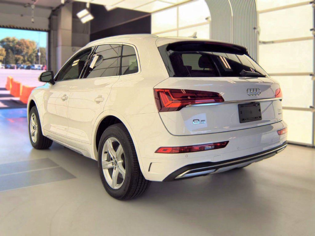 Used 2021 Audi Q5 2.0T Premium AWD/4WD image 5
