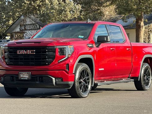 Used 2022 GMC Sierra 1500 Elevation image 9