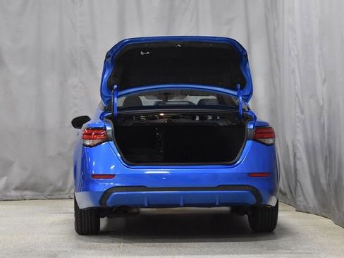 Used 2024 Nissan Sentra SV image 31