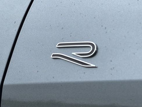 New 2026 Volkswagen Tiguan SE R-Line AWD/4WD image 25