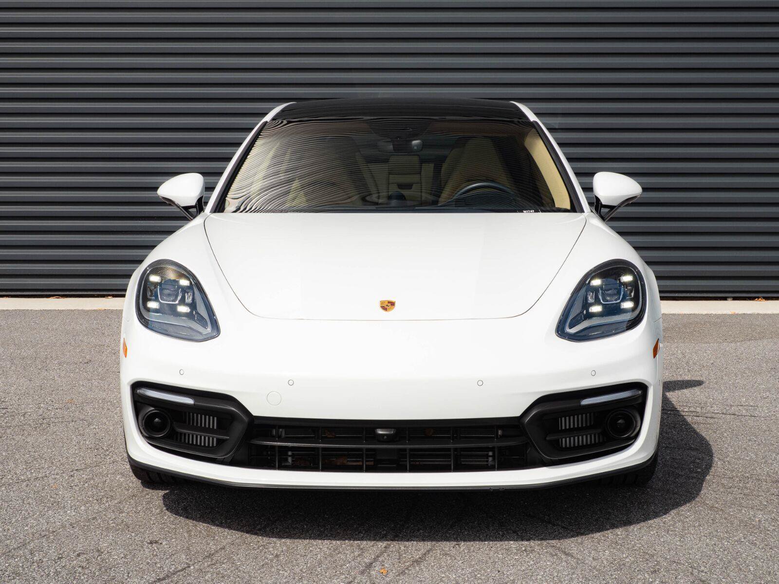 Used 2023 Porsche Panamera Platinum Edition RWD image 35