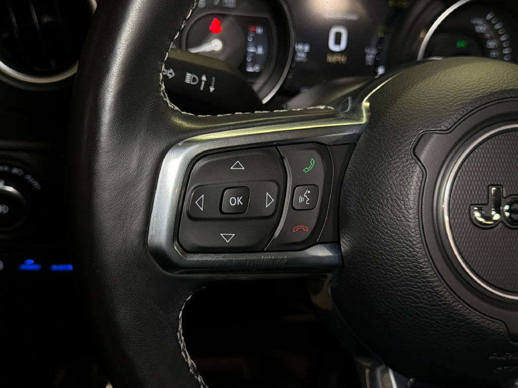 Used 2023 Jeep Wrangler Unlimited Sahara w/ Cold Weather Group AWD/4WD image 26