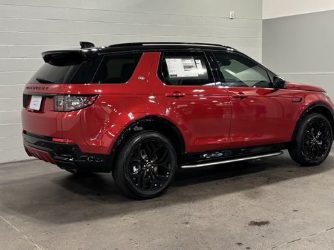 New 2026 Land Rover Discovery Sport Landmark AWD/4WD image 2