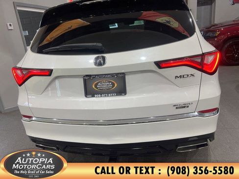Used 2023 Acura MDX SH-AWD image 39