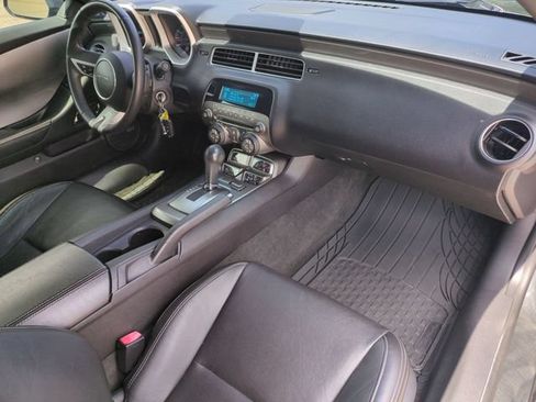 Used 2010 Chevrolet Camaro LT w/ RS Package RWD image 18