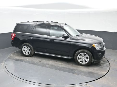 Used 2020 Ford Expedition XLT w/ Equipment Group 202A RWD image 30