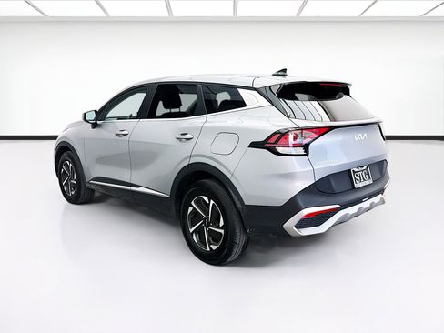 Used 2023 Kia Sportage LX AWD/4WD image 6