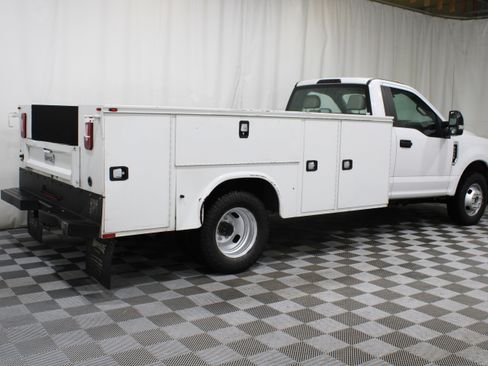 Used 2019 Ford F350 XL w/ Power Equipment Group RWD image 24