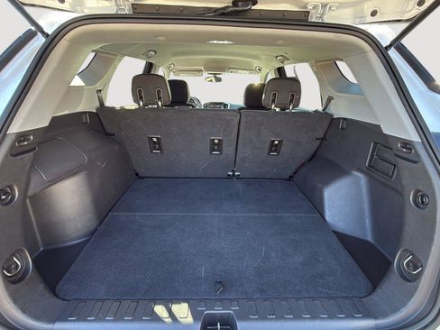 Used 2019 GMC Terrain SLE image 21