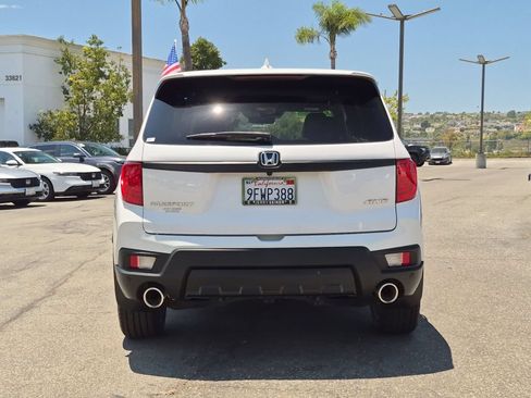 Used 2023 Honda Passport EX-L image 4