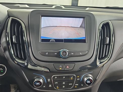 Certified 2024 Chevrolet Equinox RS w/ LPO, Floor Liner Package image 27