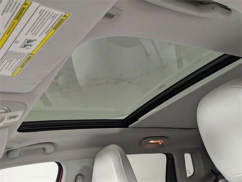 Used 2018 Jeep Compass Latitude w/ Popular Equipment Group image 25