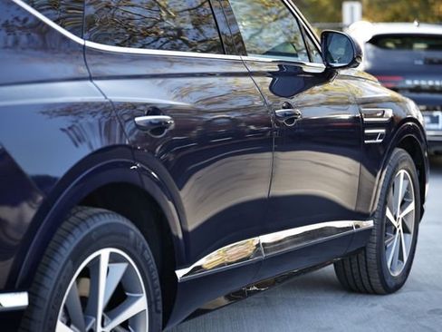 New 2026 Genesis GV80 2.5T Advanced image 8