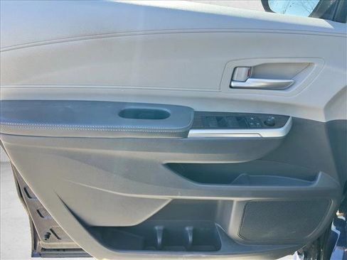 Certified 2021 Toyota Sienna XLE image 11