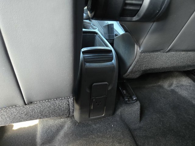 Used 2022 Buick Encore Preferred w/ Safety Package II AWD/4WD image 30