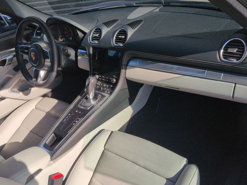 Certified 2025 Porsche 718 Cayman image 24