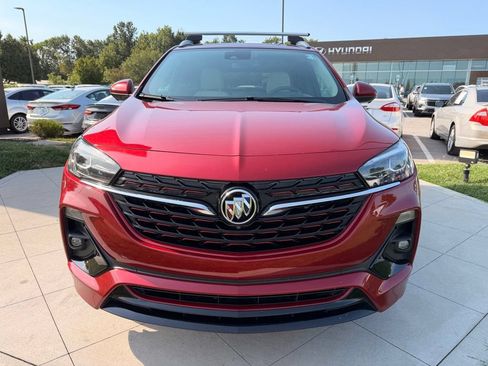 Used 2020 Buick Encore GX Essence w/ Experience Buick Package FWD image 12