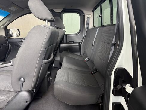 Used 2014 Nissan Titan SV w/ SV Value Truck Package image 26