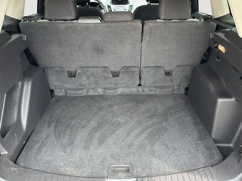 Used 2018 Ford Escape SE FWD image 15