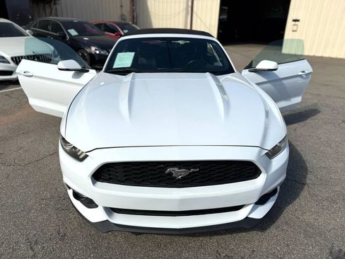 Used 2016 Ford Mustang Premium image 35