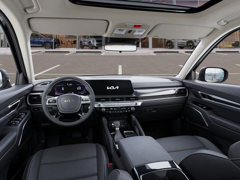 New 2025 Kia Telluride S image 14