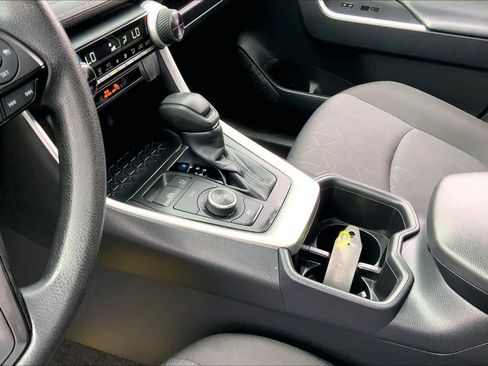 Used 2024 Toyota RAV4 XLE image 16