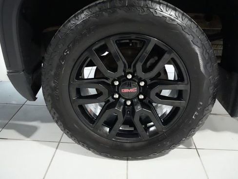 Used 2021 GMC Sierra 1500 Elevation image 9