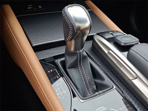 Used 2019 Lexus GS 350 F Sport image 18