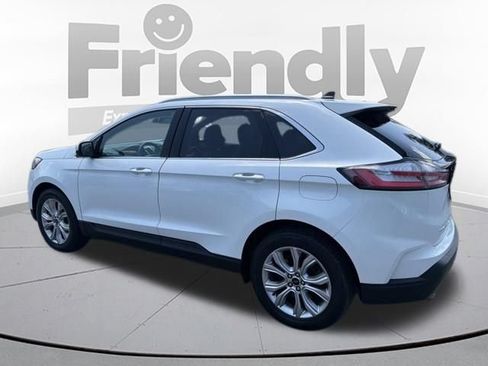 Used 2023 Ford Edge Titanium AWD/4WD image 4