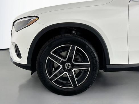 New 2026 Mercedes-Benz GLC 300 image 9