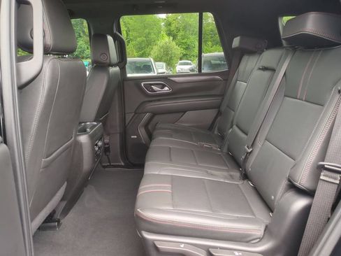 Used 2022 Chevrolet Tahoe RST w/ Luxury Package AWD/4WD image 24