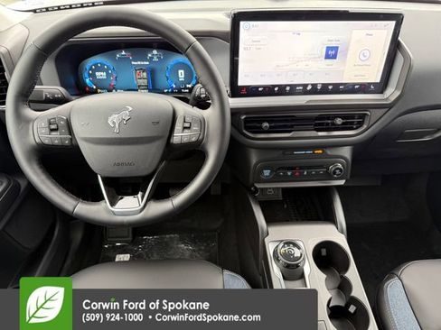 New 2025 Ford Bronco Sport Outer Banks image 3