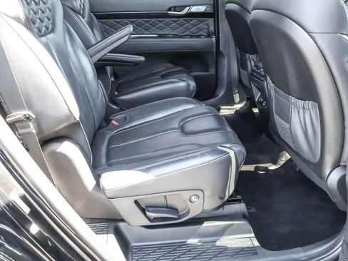 Used 2020 Hyundai Palisade Limited w/ Winter Weather Package AWD/4WD image 36