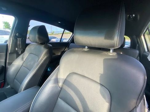 Used 2022 Kia Sportage SX AWD/4WD image 6