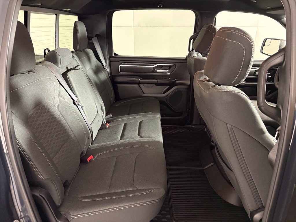 Used 2025 RAM 1500 Big Horn AWD/4WD image 40