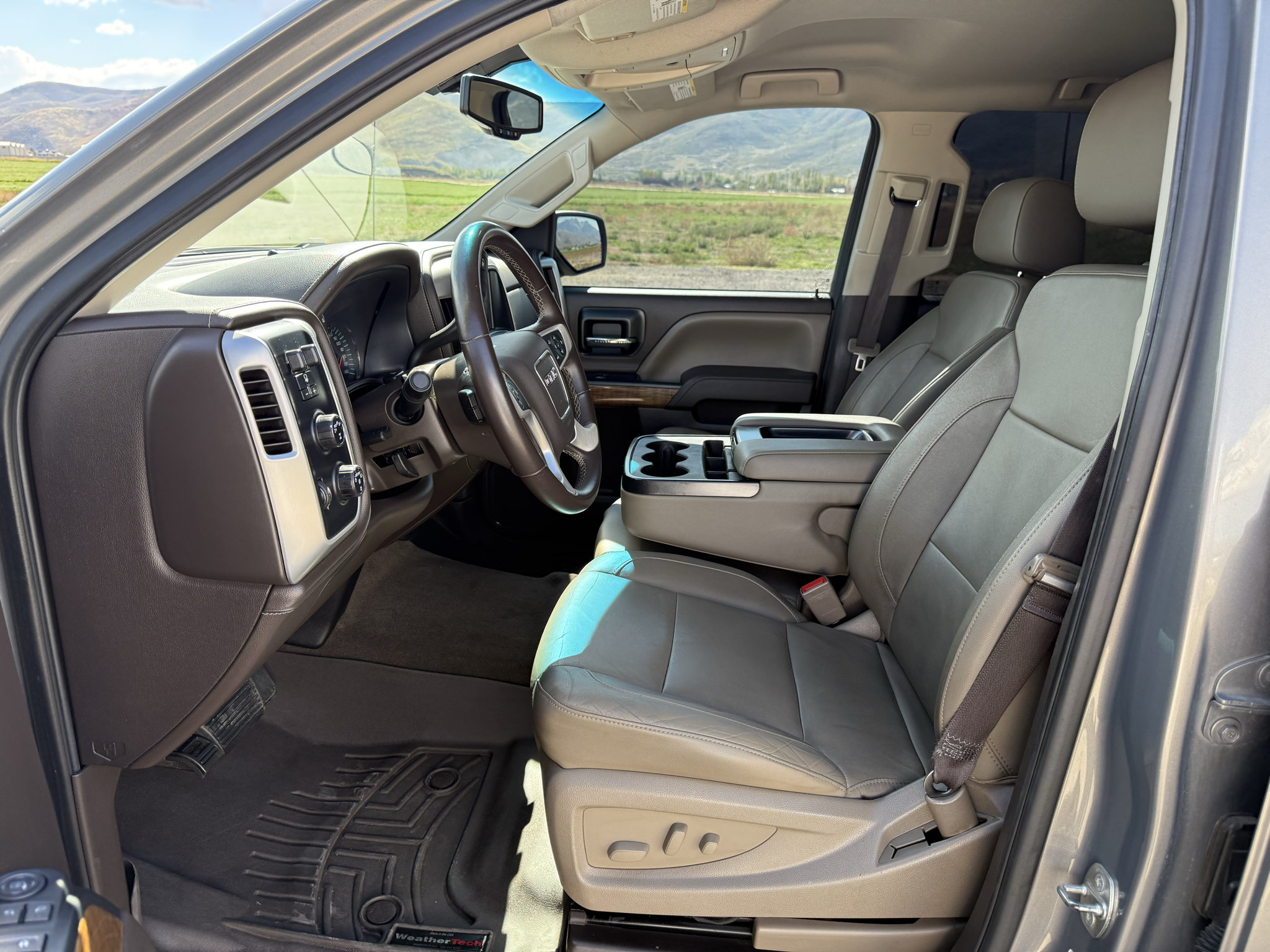 Used 2017 GMC Sierra 1500 SLT w/ SLT Premium Package AWD/4WD image 17
