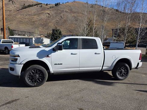 New 2026 RAM 3500 Limited image 13